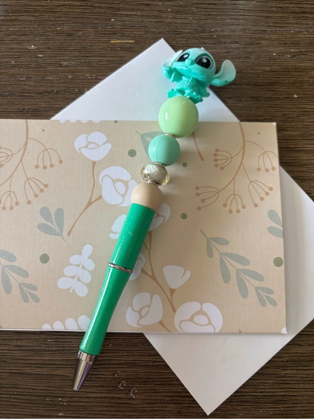 Disney Doorables: Lilo & Stitch: Stitch winter dual color handmade beaded pen
